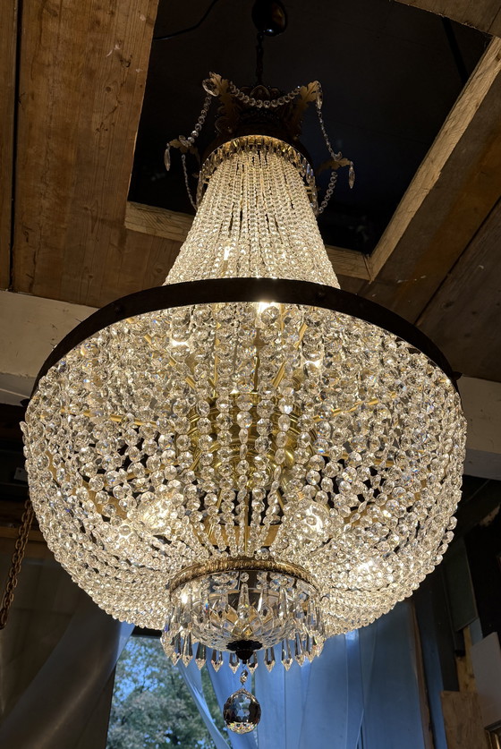 Image 1 of Very large impressive crystal chandelier 170 x 90