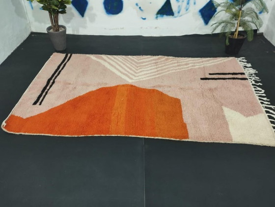 Image 1 of Tapis marocain en laine naturelle  250cmx150cm