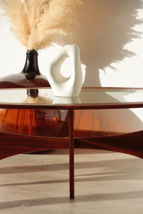 Image 1 of Table basse ovale - Modèle Astro - G Plan - N°2