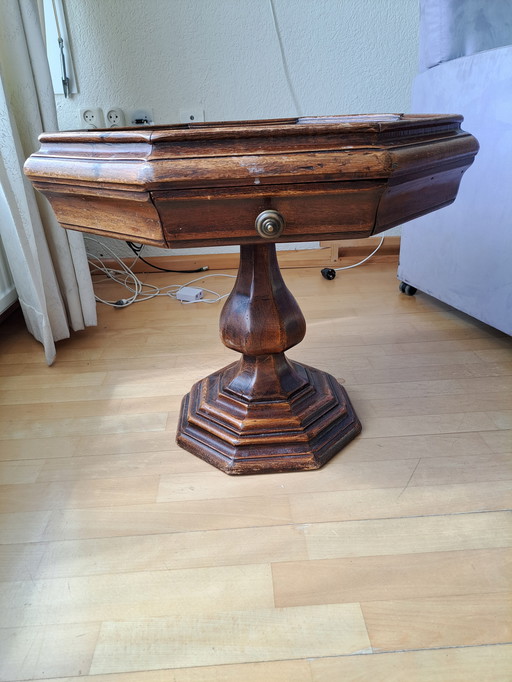 Mesa auxiliar hexagonal con cajón