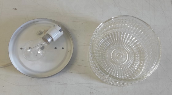 Image 1 of Plafond- of wandlamp van prismatisch glas - midden 20e eeuw