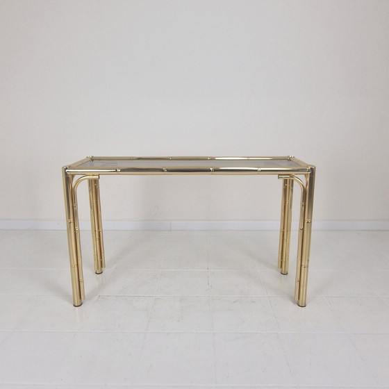 Image 1 of Tavolino rettangolare italiano in ottone, bambù e vetro fumé, anni '70