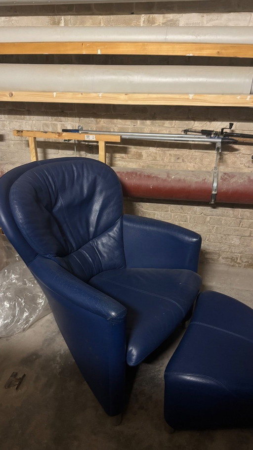Leolux Ecalibur fauteuil met kruk