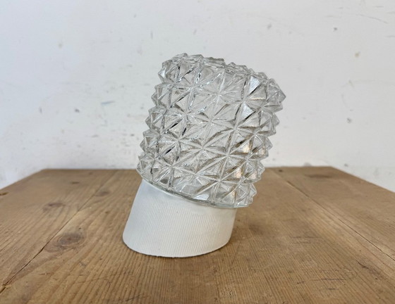 Image 1 of Applique murale vintage en porcelaine blanche, années 1970