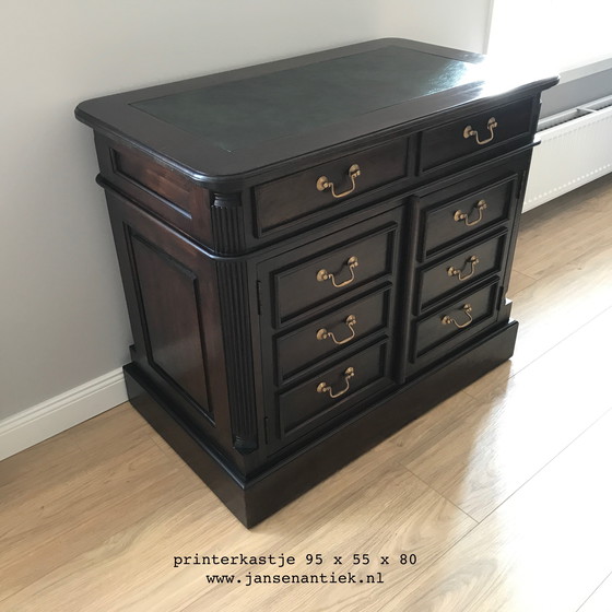 Image 1 of La scrivania angolare 220x220 si abbina perfettamente al mogano noce teak