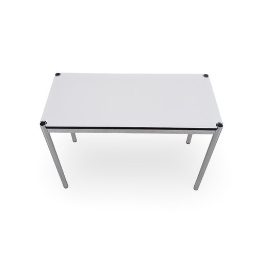 USM Haller side table, white vintage design, dining table, kitchen table