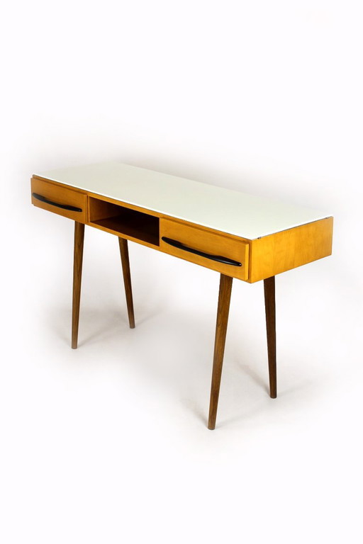 Gerestaureerd schrijfbureau in mid-century modern stijl van Up Zavody, jaren 60. – Glass