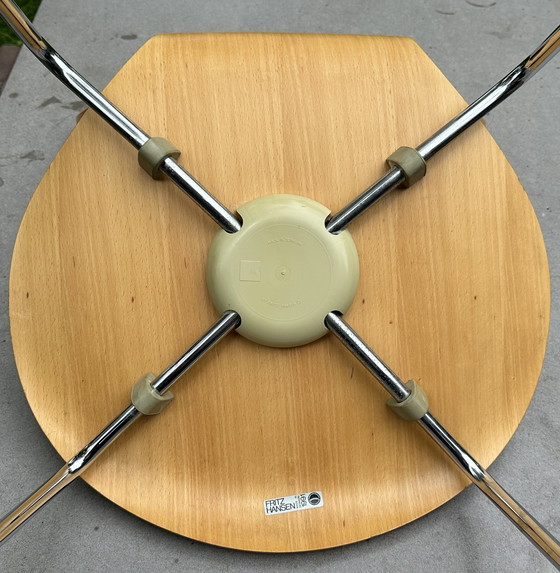 Image 1 of Sedie Fritz Hanzen di Arne Jacobsen 4x