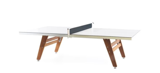 Preciosa mesa de comedor/ping-pong de diseño (RS Barcelona) – Mesas de comedor, Madera (photo 5 of 5)
