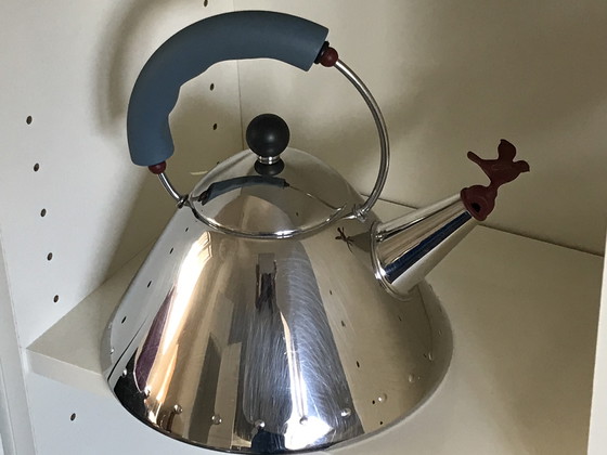 Image 1 of Alessi pfeifender Wasserkocher von Michael Graves