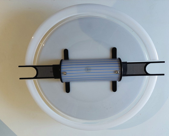 Image 1 of Lampada da soffitto in vetro di Murano, stile postmoderno anni '70, ambientata nell'era spaziale.