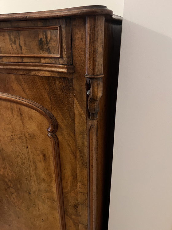 Image 1 of Louis Philippe Vertiko Schrank (1870) – Massives Walnussholz