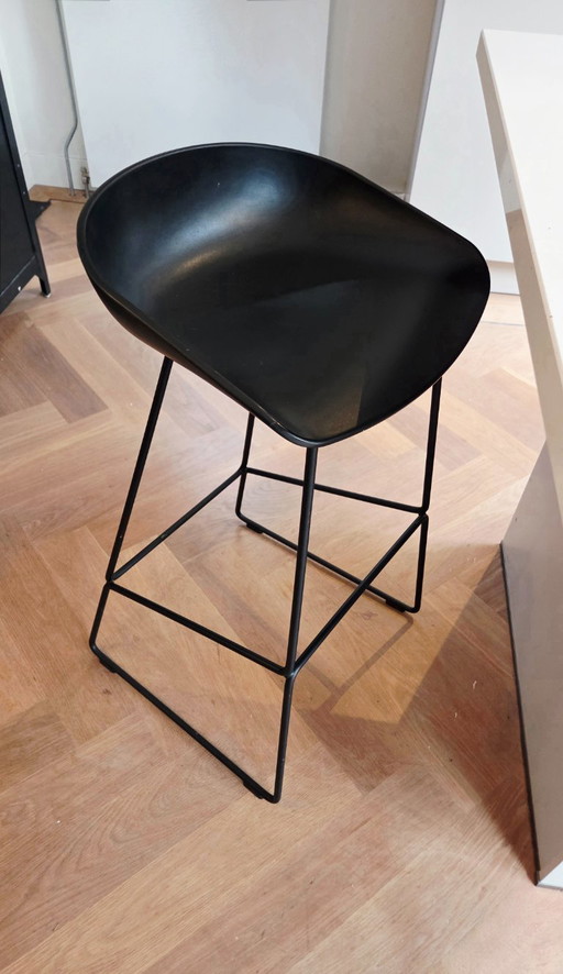Taburete de bar Hay about a stool AAS38 negro 75 cm