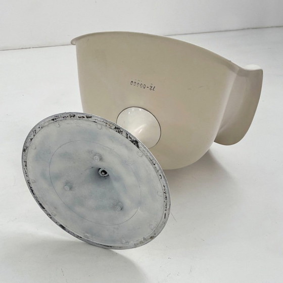 Image 1 of Draaibare tulpfauteuil van Eero Saarinen voor Knoll, jaren 70.