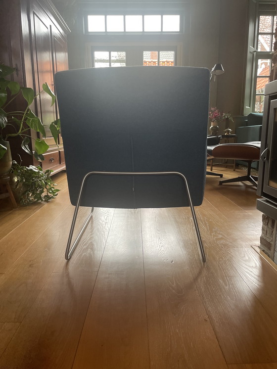 Image 1 of Twee design on stock fauteuils in