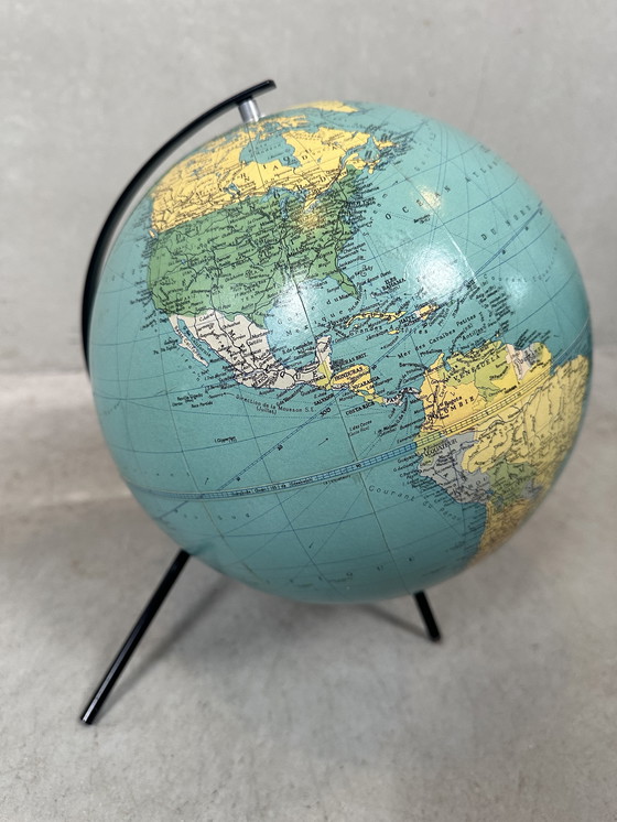 Image 1 of Vintage globe - Philips Challenge Globes