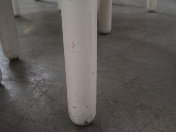Image 1 of Conjunto de cuatro sillas de madera de haya, diseño italiano, década de 1980, fabricadas en Italia.