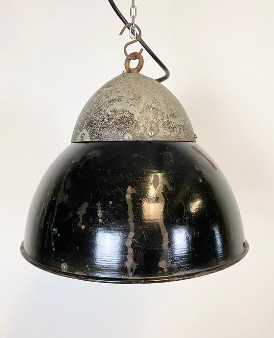 Image 1 of Lampada a sospensione industriale in smalto nero, anni '30