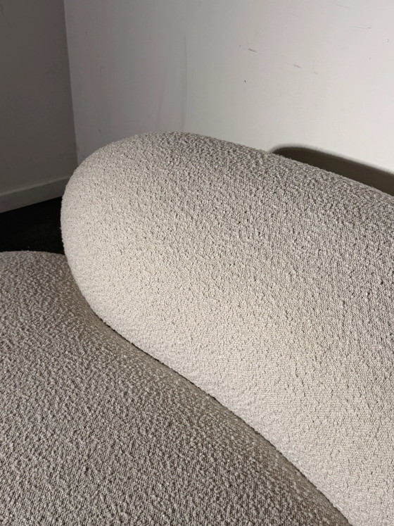 Loveseat Orgánico de Bouclé (foto 4 de 8)