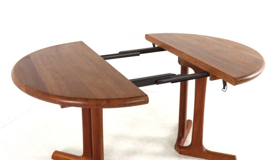 Danish Solid Teak Extendable Round Dining Table Vintage – Wood (photo 6 of 15)