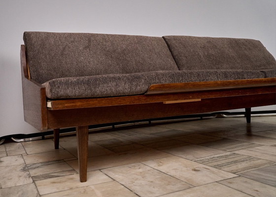 Image 1 of Vintage bank van Interiér Praha, jaren 60, Tsjechoslowakije