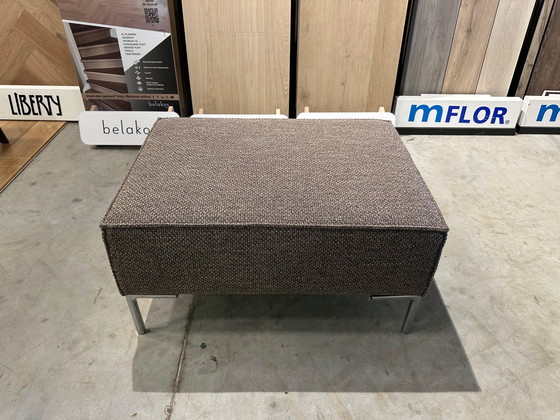 Image 1 of Design on Stock Bloq Hocker Bruin 