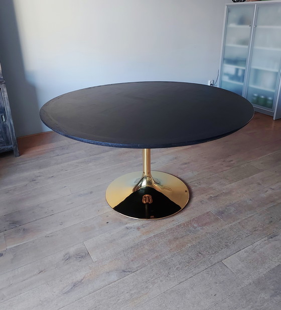 Image 1 of Table ronde Richmond Interiors en os noir et or