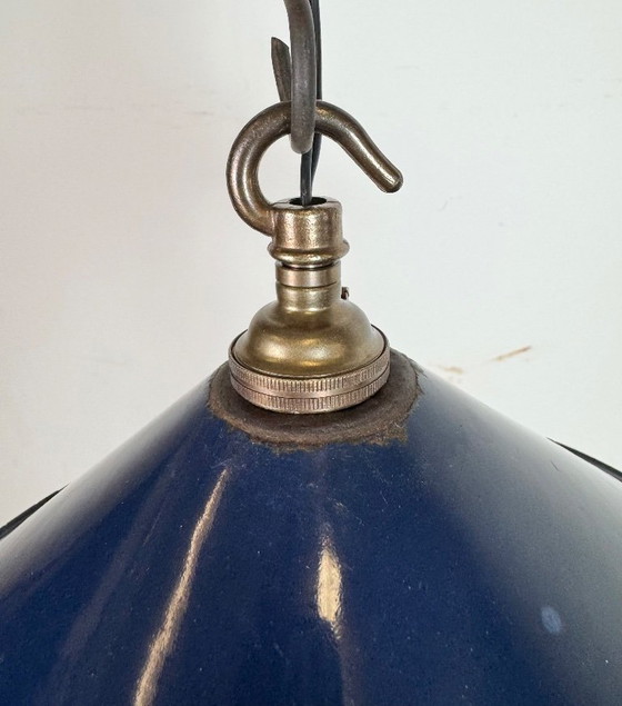 Image 1 of Lampada a sospensione industriale in smalto blu scuro, stile industriale britannico, anni '50