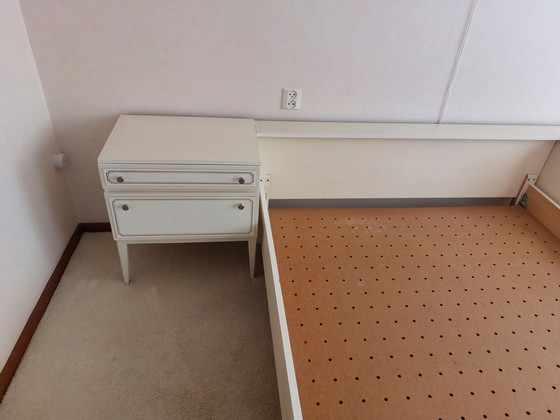 Image 1 of Vintage bed