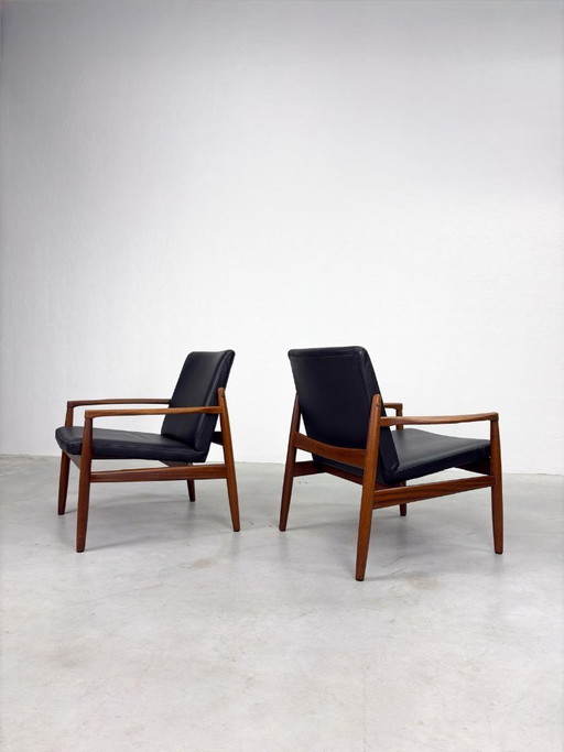 'Viken' Armchairs by Tove & Edvard Kindt Larsen for OPE – fauteuils, Leather, Wood (photo 2 of 20)