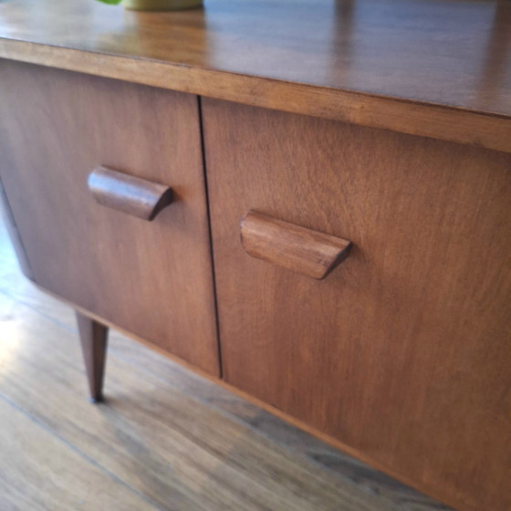 Image 1 of vintage dressoir