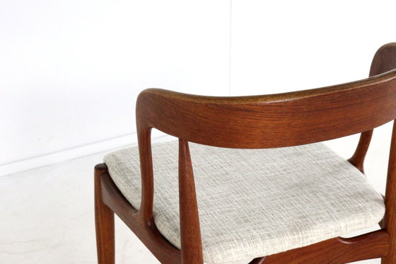 Image 1 of Set 10 Johannes Andersen voor Uldum mobelfabrik stoelen vintage 