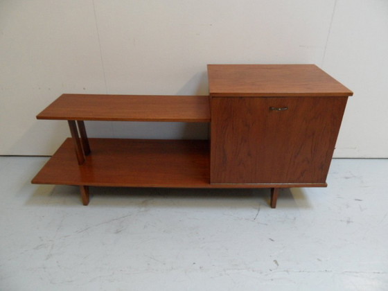 Image 1 of Bibliothèque-séparateur de pièce style années 50