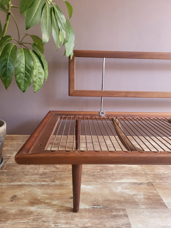 Image 1 of Dagbed Peter Hvidt & Orla Mølgaard-Nielsen