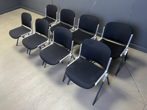 Image 1 of Sedie da pranzo italiane impilabili vintage nello stile di Castelli, set da 8