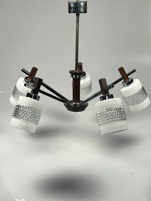 Araña vintage, cromo con cristal y madera, Bélgica Años 70