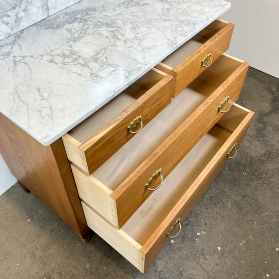 Image 1 of Cómoda Art Nouveau, lavabo con tapa de mármol y espejo, roble, años 1910