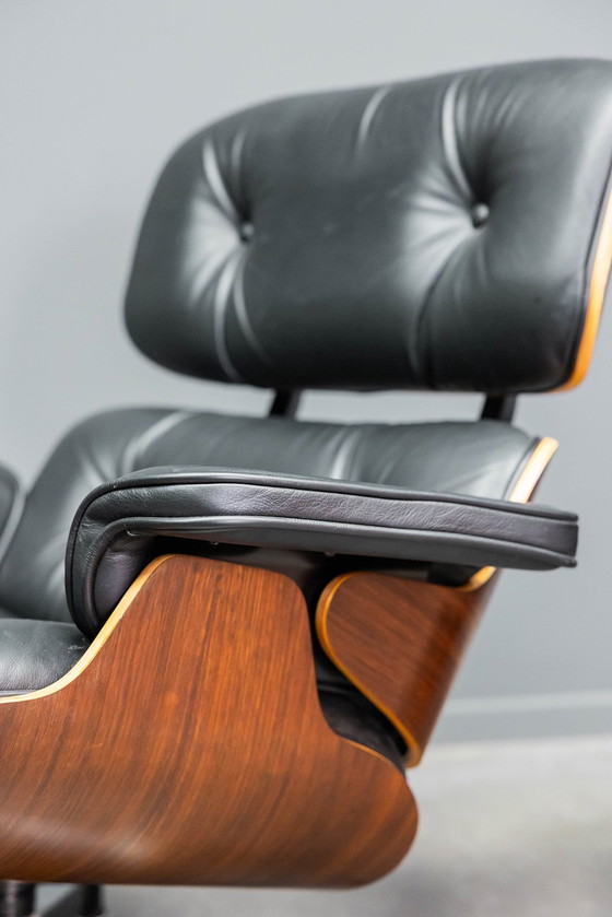 Image 1 of Sillón Eames 2x