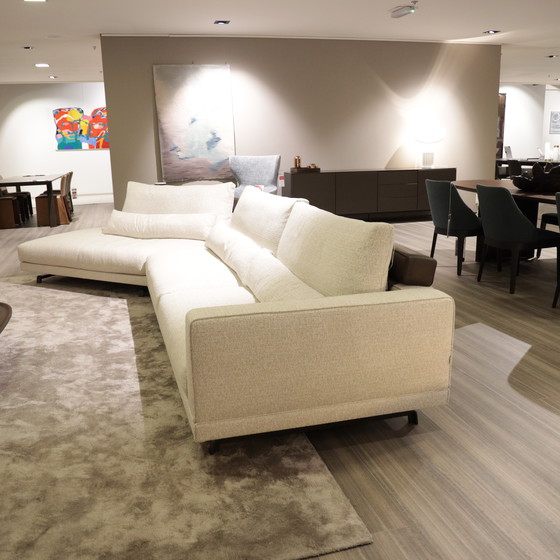 Image 1 of Molteni&C Octave corner sofa