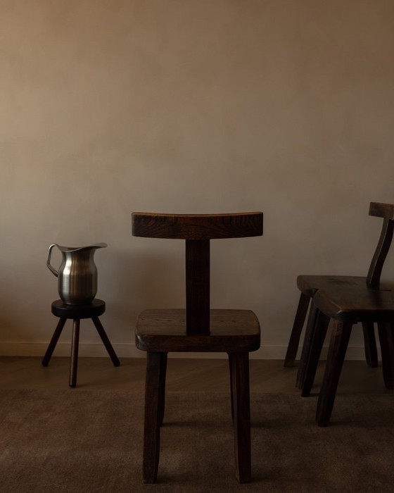 Image 1 of Set of 3 Vintage “T” Dining Chairs by Aranjou, France (c.1960s) – Stained Elm, Brutalist Sculptural