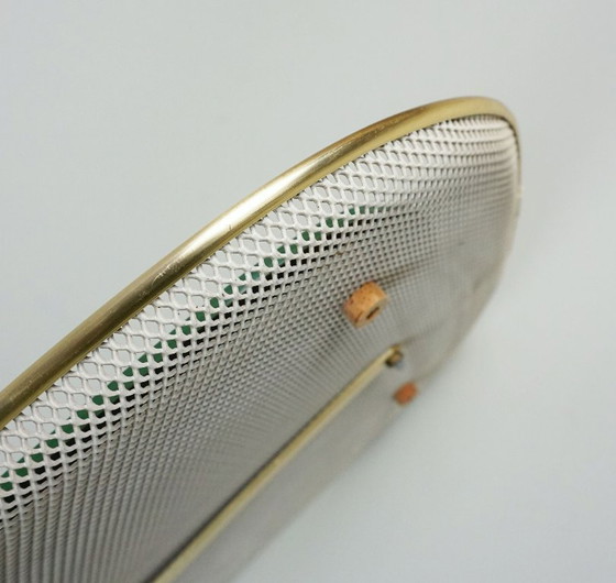 Image 1 of Wunderschöner Wandspiegel im Mid-Century-Modern-Stil der 1950er Jahre mit Drahtgeflechtrahmen und Messing