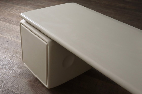 Image 1 of Ernest Igl Jet hoekbureau voor Wilhelm Werndl, jaren 70