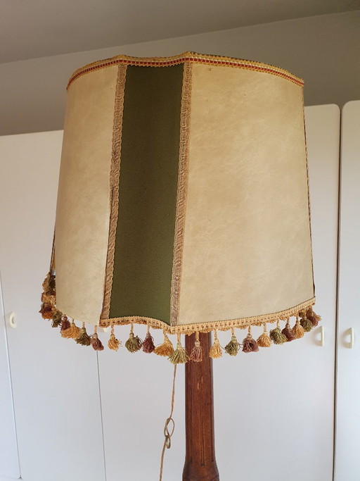 Lampadaire vintage avec table - Bois sculpté – vloerlampen, Textile, Wood (photo 2 of 10)