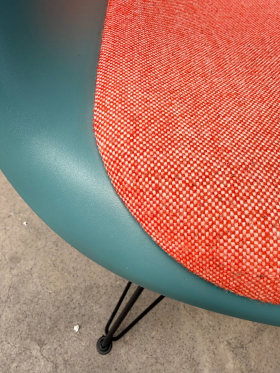 Image 1 of Vitra Eames DAR Stuhl mit festem Sitzkissen (mehrere Exemplare auf Lager)