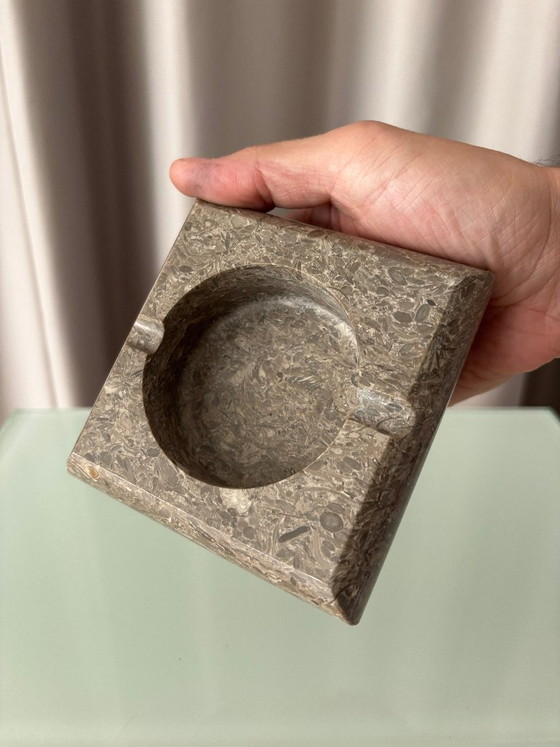 Cenicero cuadrado de piedra, Gris, Accesorios de mesa, Modern (foto 3 de 7)