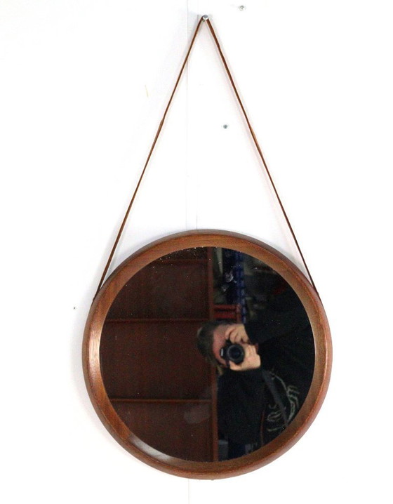 Image 1 of Miroir rond en teck avec bracelet en cuir