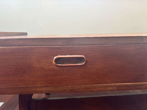 Vintage Mid Century Modern Low Sideboard – Wood (photo 6 of 6)