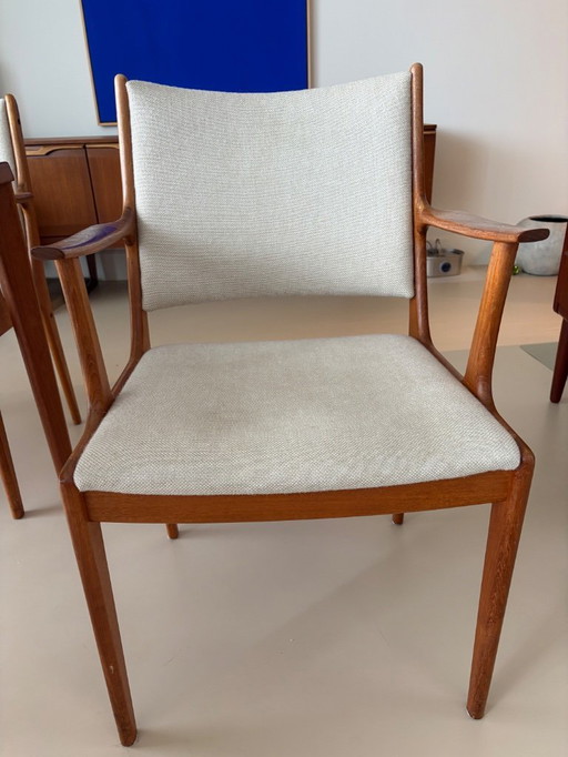 5 sillas de comedor modernas de mediados de siglo de Johannes Andersen Uldum