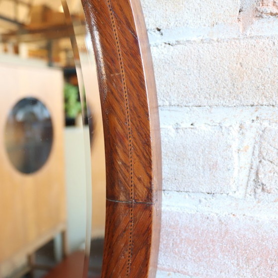 Image 1 of Miroir ovale en bois vintage antique