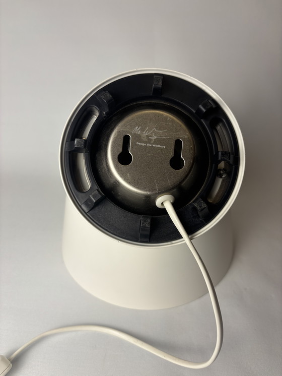 Image 1 of Lampada da tavolo IKEA PS bianca – design Ola Wihlborg – design scandinavo